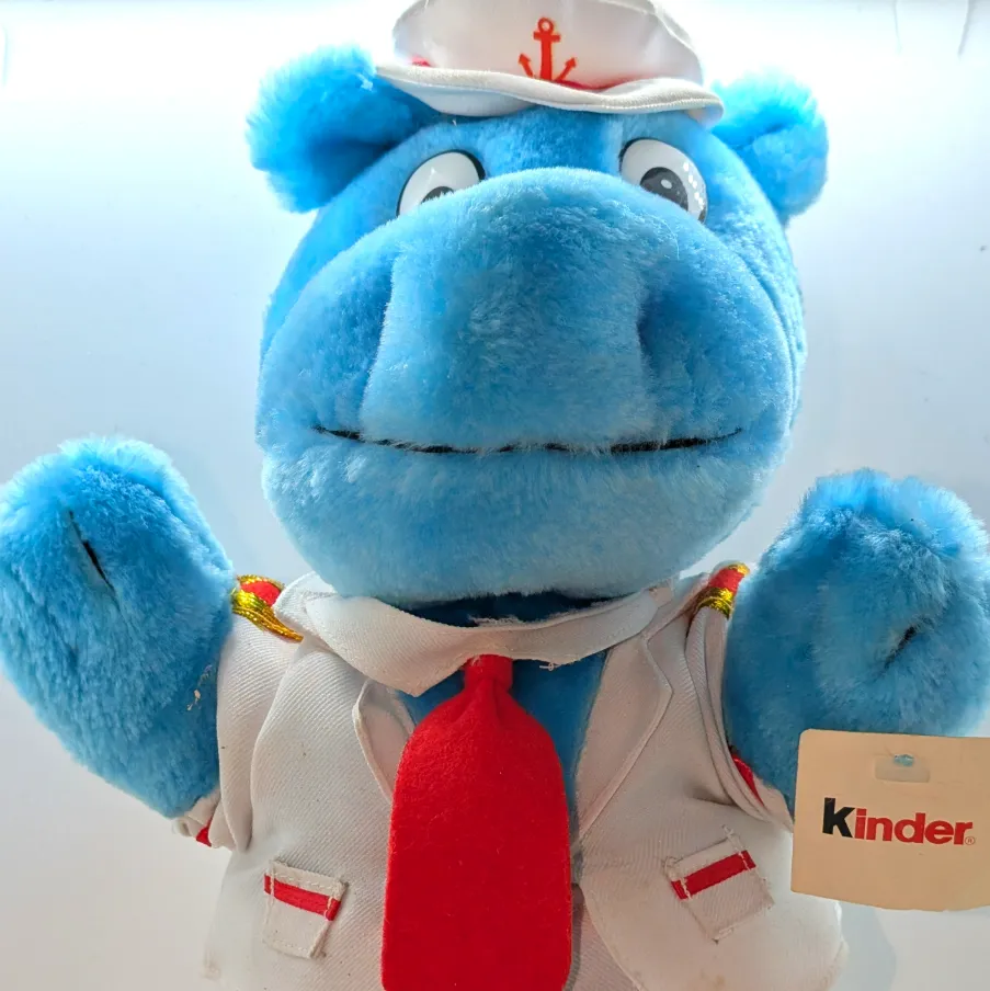 Vintage Kinder Captain Hippo pluche